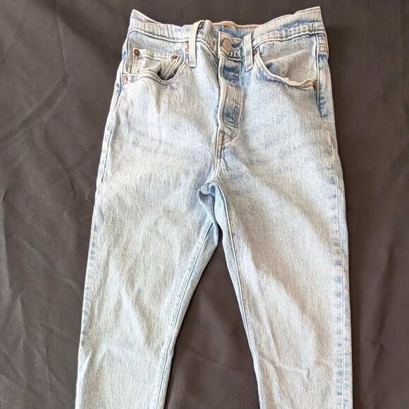 LEVI's 501S (SKINNY); Button Fly; W27 x L32; Exc. Pre-Owned Condition! - Picture 2 of 13